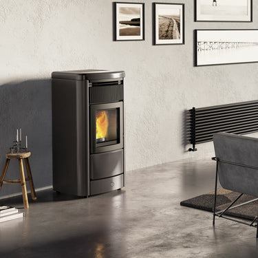 Stufa a pellet EK63 MONDAY230 H - gruppo Edilkamin - 23 kW Idro WiFi Grigio Scuro