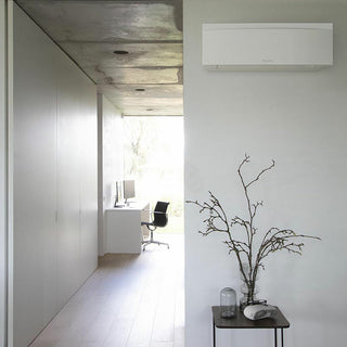 Condizionatore Daikin Emura 3 penta split 7000+7000+7000+7000+7000 BTU inverter A+ wifi unità esterna 7.8 kW Bianco Daikin